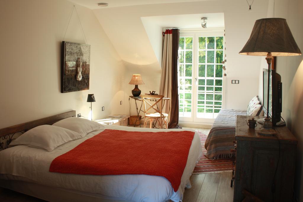 Bed and Breakfast Maison Prairie Bonheur Magny-les-Hameaux Exterior foto