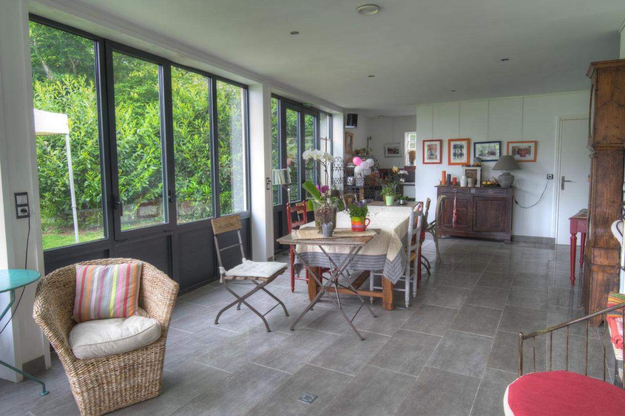 Bed and Breakfast Maison Prairie Bonheur Magny-les-Hameaux Exterior foto