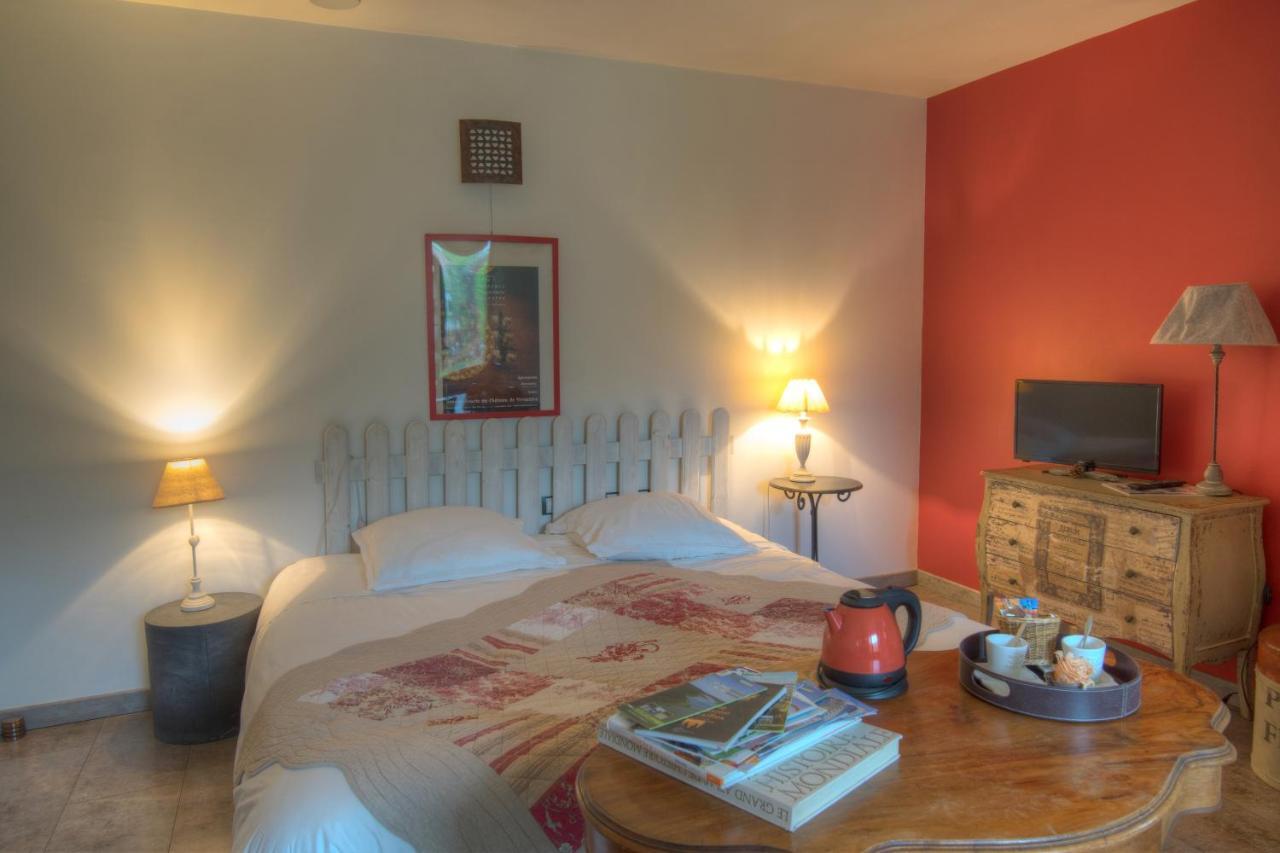 Bed and Breakfast Maison Prairie Bonheur Magny-les-Hameaux Exterior foto
