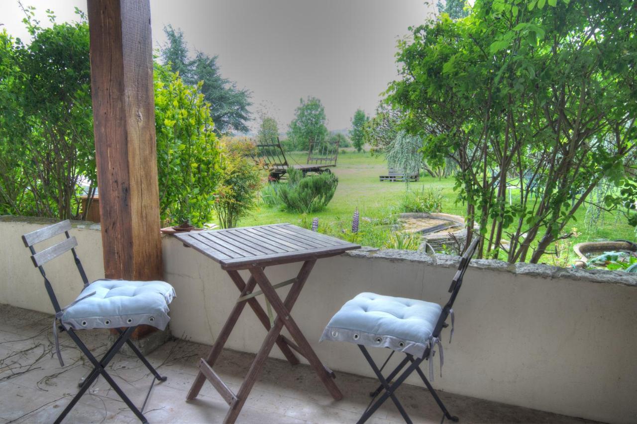 Bed and Breakfast Maison Prairie Bonheur Magny-les-Hameaux Exterior foto